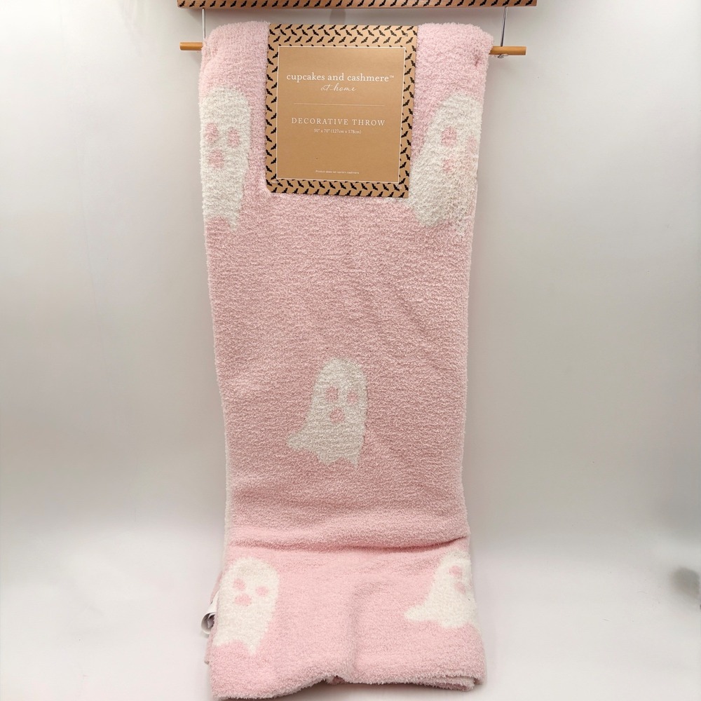 Cupcakes and Cashmere Pink Ghost Throw Blanket Halloween Fuzzy Soft 50x70 NEW